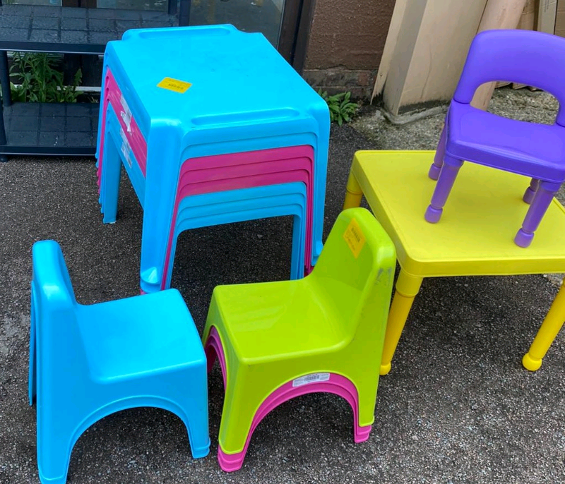 kids table gumtree